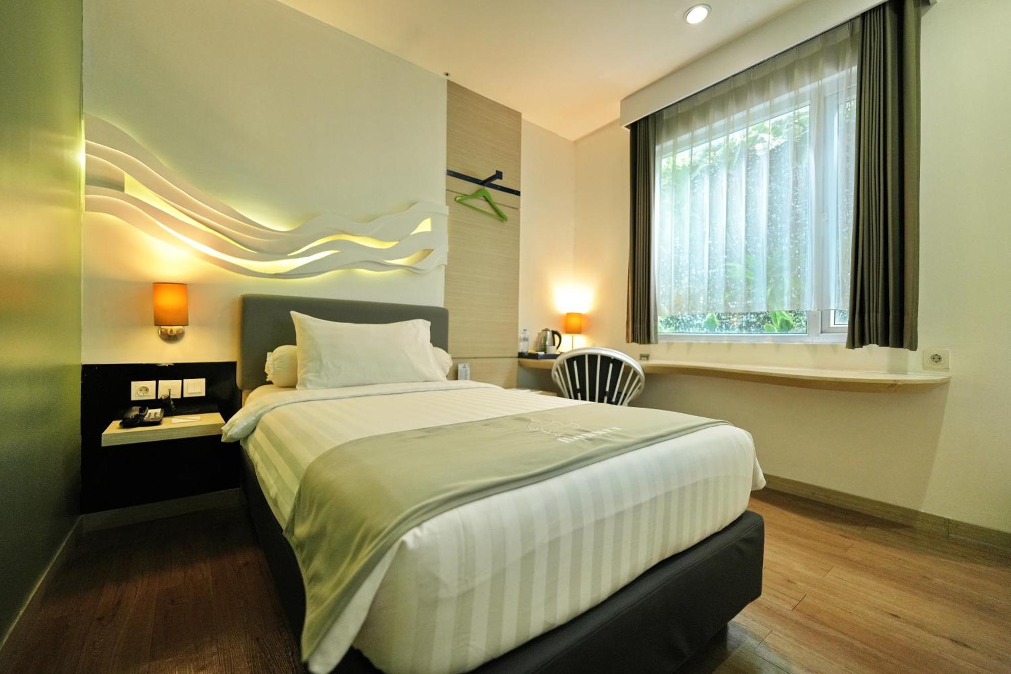 Bonnet Hotel Surabaja Zewnętrze zdjęcie