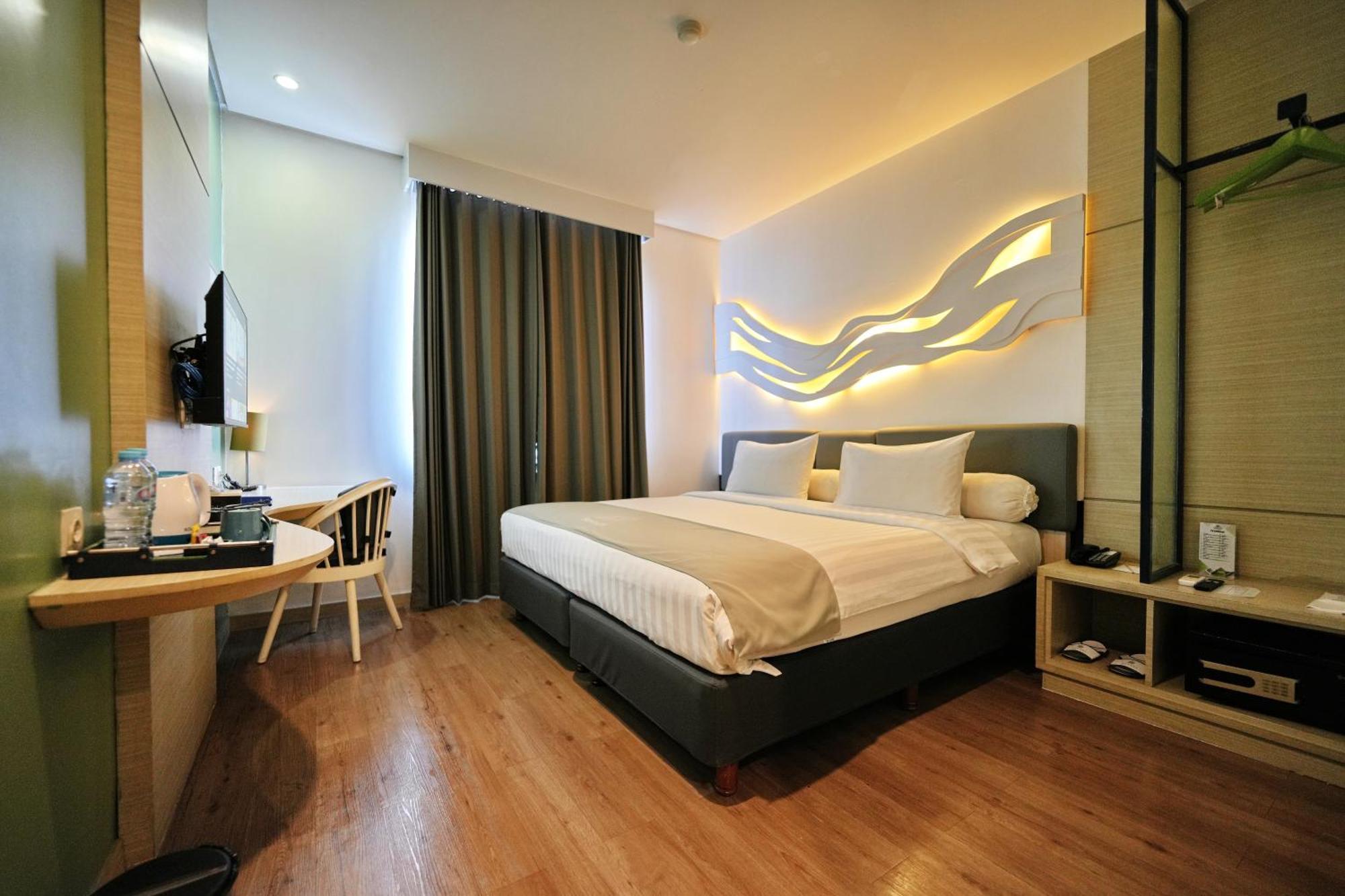 Bonnet Hotel Surabaja Zewnętrze zdjęcie